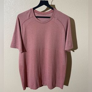 lululemon athletica Men's Brick Red Short Sleeve Tee